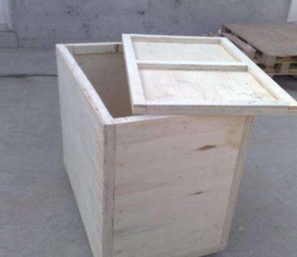 [重型紙箱廠家]重型紙箱壓痕槽有哪些設(shè)計特點？